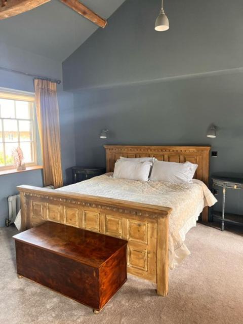 Apartment At Llanerchydol Hall Welshpool Kültér fotó
